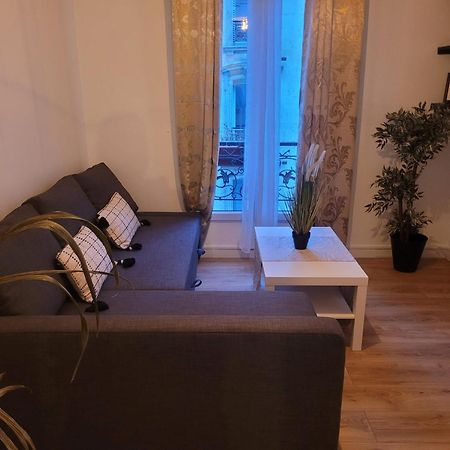 Charmant Appartement Pres De Montmartre 2 ปารีส ภายนอก รูปภาพ